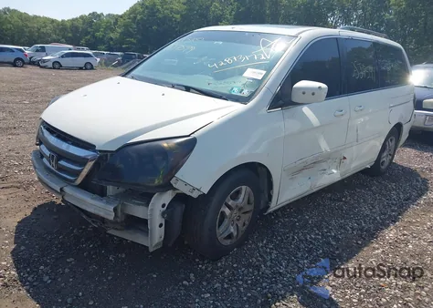 2005 Honda Odyssey Ex-L z USA, uszkodzony, nr VIN 5FNRL38745B004143